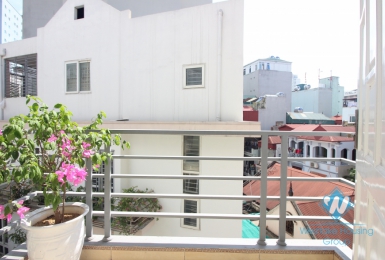 5th-floor lovely studio apartment for rent in Cau Giay District